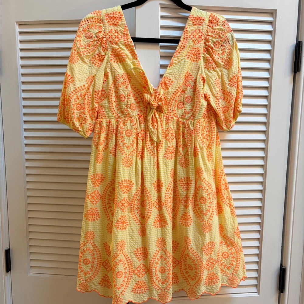 Lilly Pulitzer Eyelet Baby Doll dress size 2 baby bump